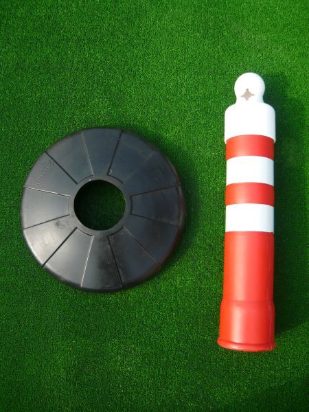 Barrier post 650 mm, rubber base
