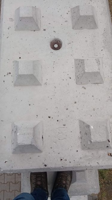 Lifting clamp for BetonBlok concrete blocks