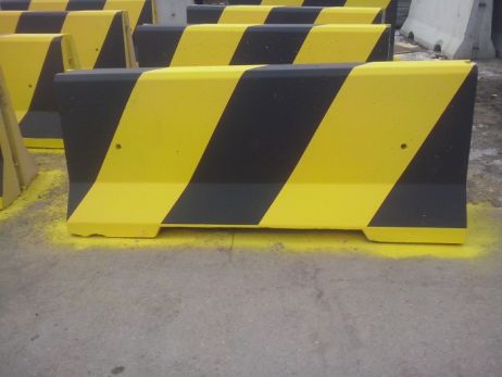Barrière en béton U-14b double face 2000 kg - Jaune et noir