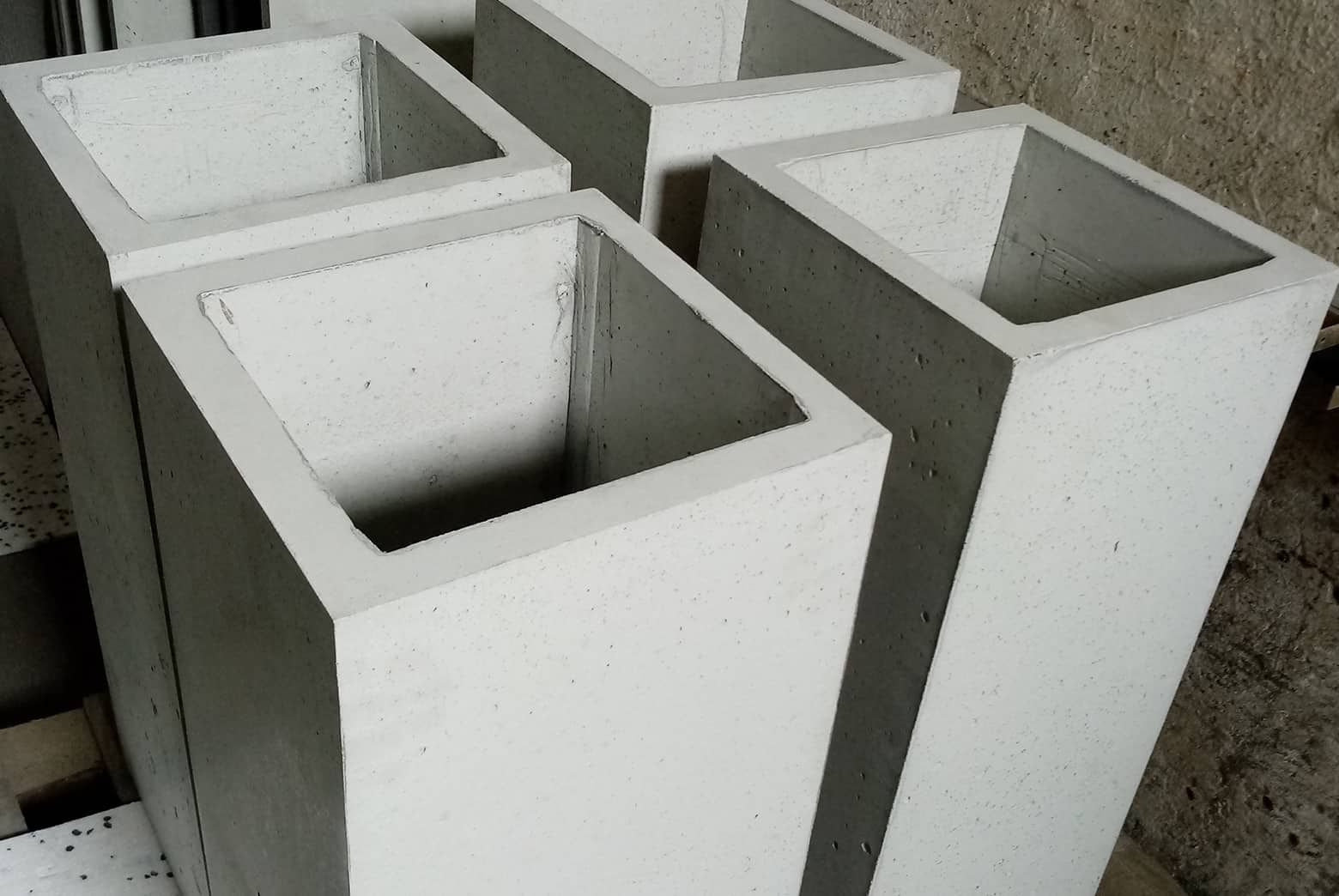 Jardinière en béton architectural 60x60x60 cm BetonBox
