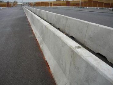Concrete barrier 810 mm - Kopie