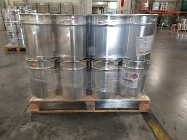 KONTUR Straßenfarbe weiß 1.089 kg Palette 33 Dosen 20L / 33 kg