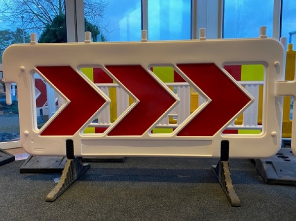 Arrow barrier White 2,0m RA1 incl. Foot