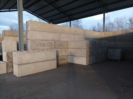 Blocco in calcestruzzo ad incastro 120x40x80 cm piatto