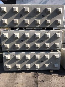 Blocco in calcestruzzo ad incastro 120x60x60 cm piatto