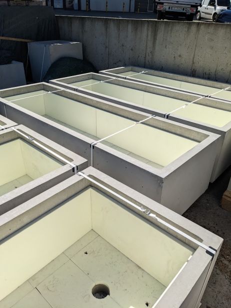 Fioriera in cemento BetonBox 100x70x50 cm