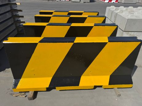 Betonnen barrière dubbelzijdig geel/zwart C30/37